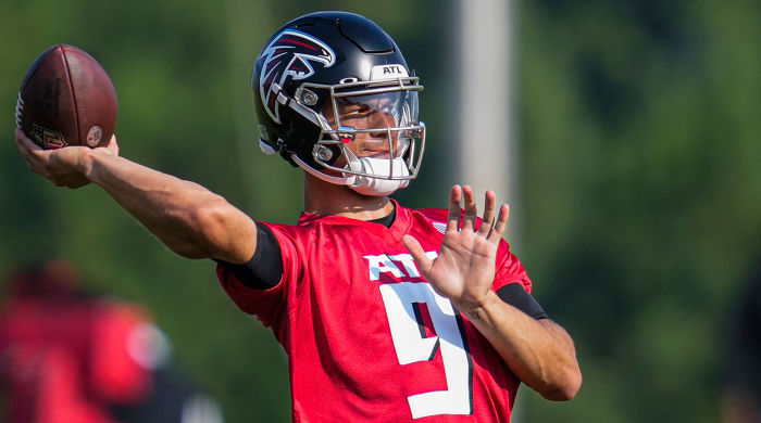 Atlanta Falcons quarterback Desmond Ridder
